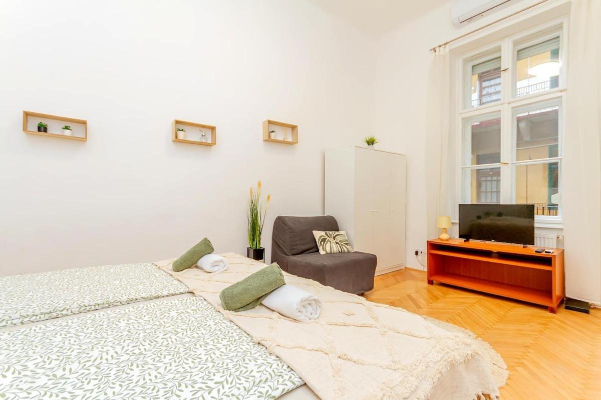 Apartment D49 2bedroom Budapest