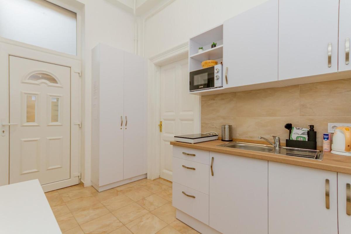 D49 2bedroom Apartment Budapest